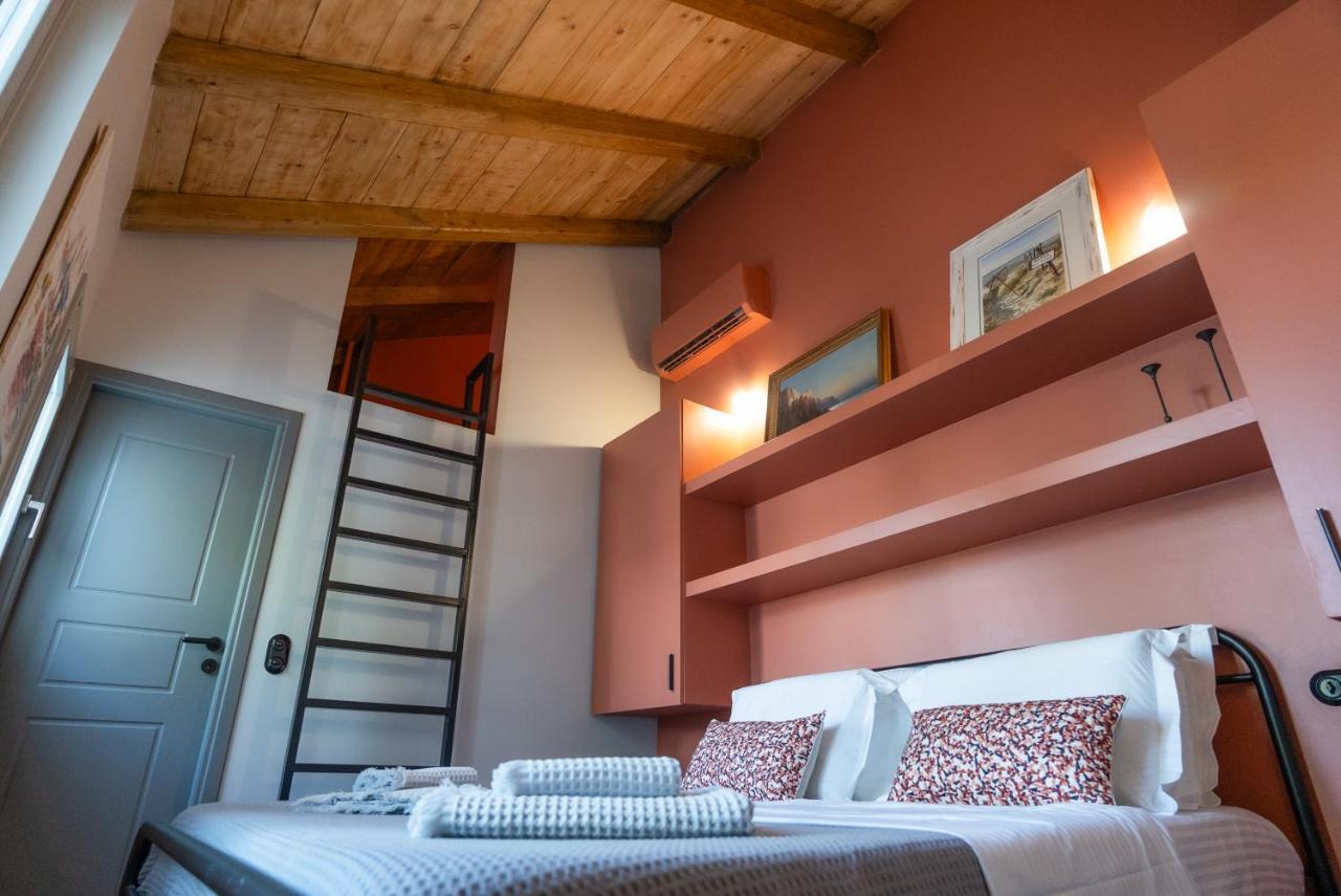 Villa Hermes In Anafiotika Athens ! Exterior photo